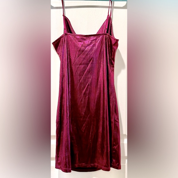 Sincerely Jules Strappy Metallic Fuschia Draped Neck Mini Slip Dress TB4 - Picture 3 of 5